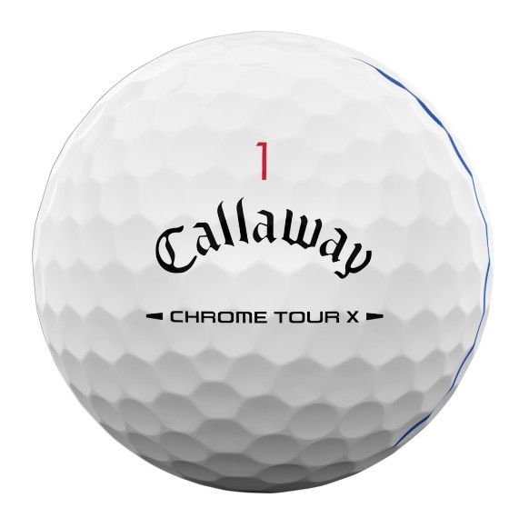 Ein weißer Golfball mit Callaway-Logo und der roten Nummer 1, darunter der schwarze Schriftzug 'CHROME TOUR X'. An der Seite sind drei blaue Triple Track Ausrichtungslinien sichtbar. Die gesamte Oberfläche ist mit dem typischen Dimple-Muster versehen.